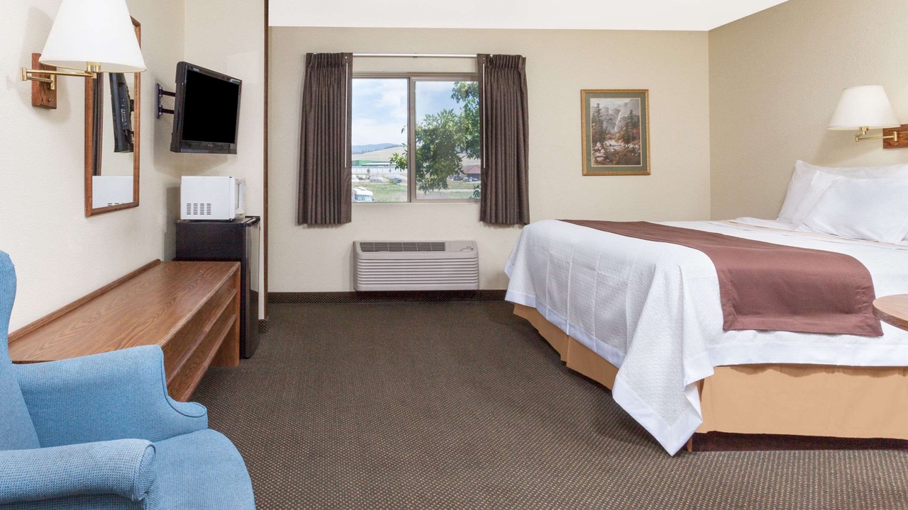 Photo of Bedroom in Wye