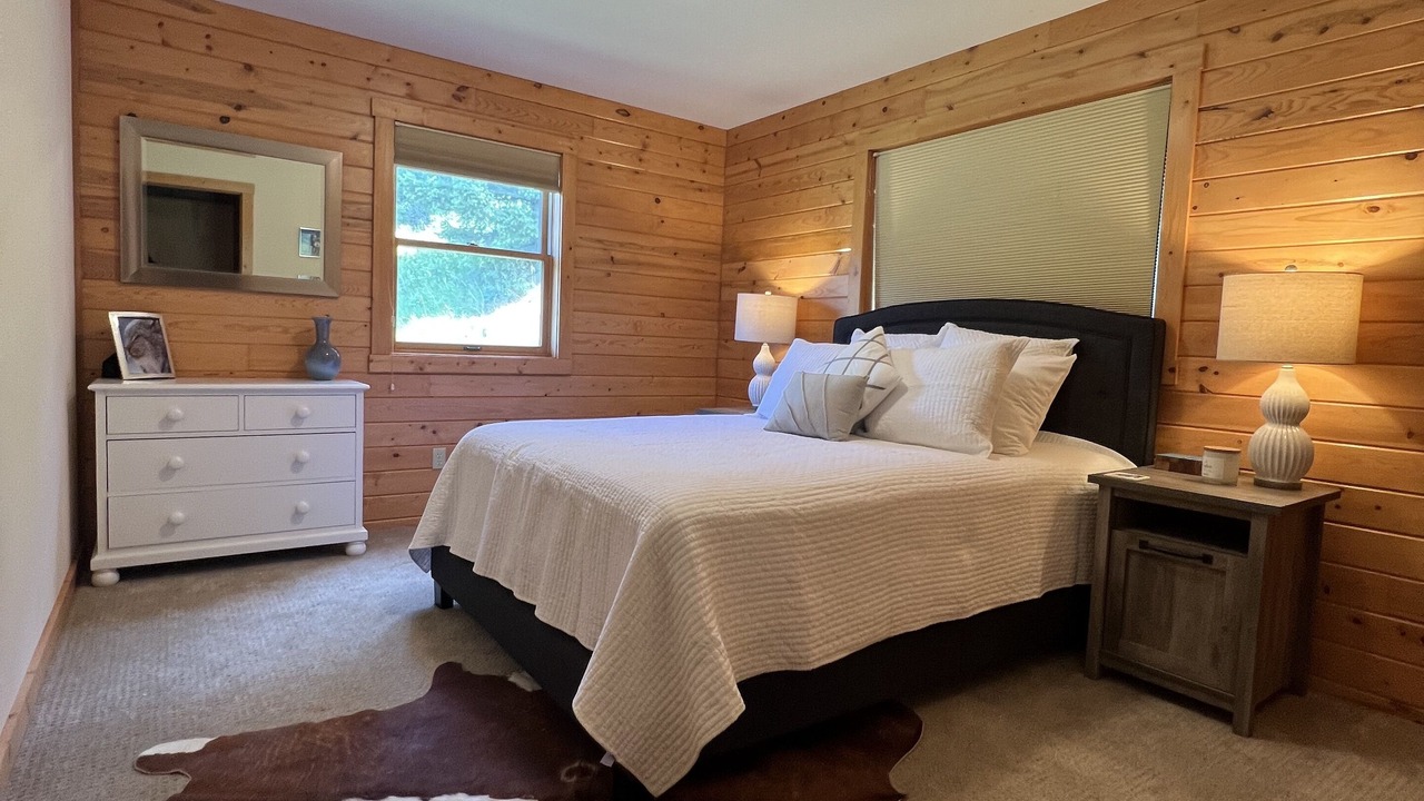 Photo of Bedroom in Bozeman