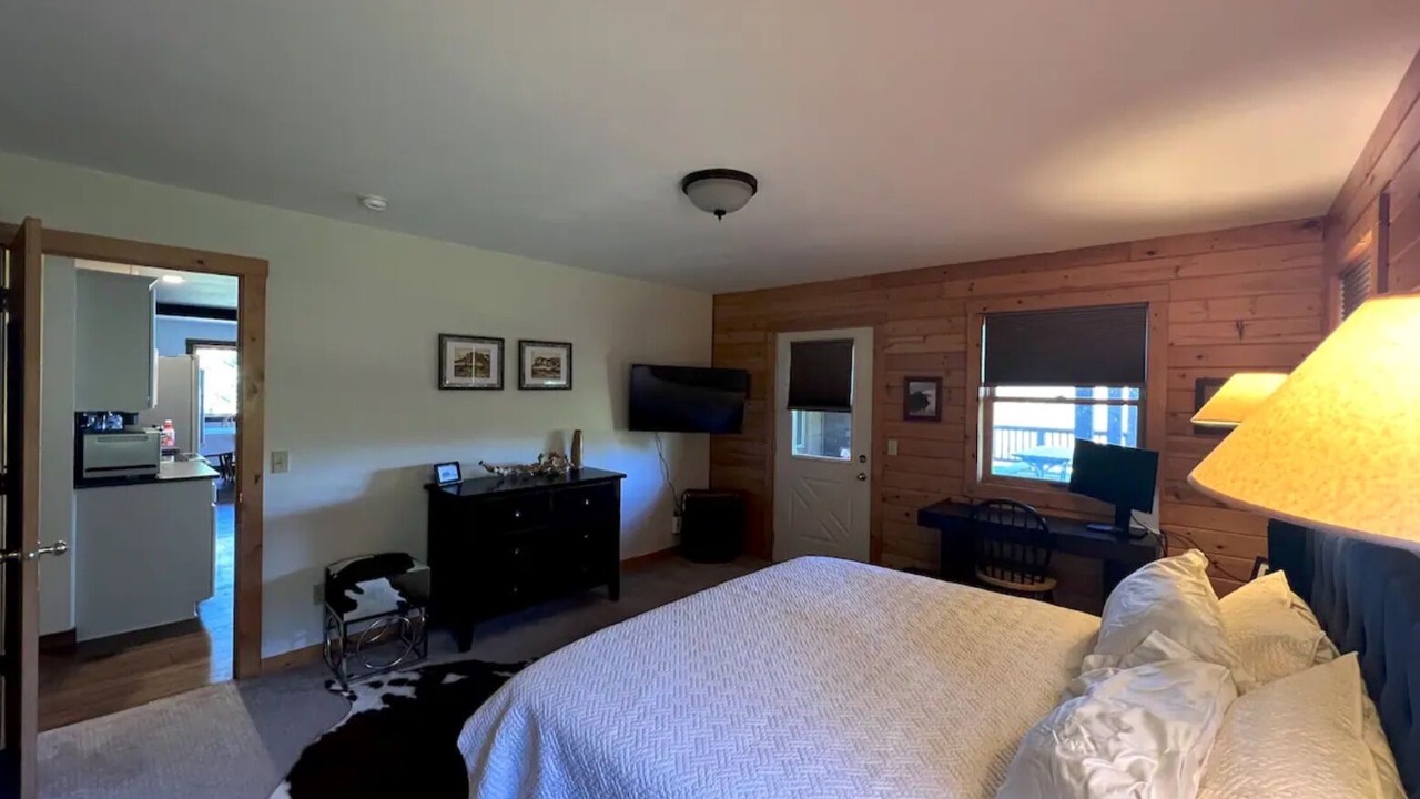 Photo of Bedroom in Bozeman