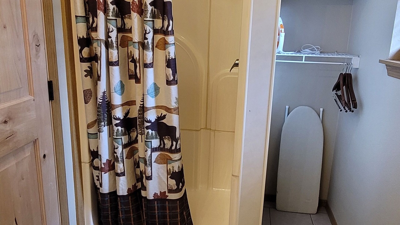 Photo of Bathroom in Thompson Falls