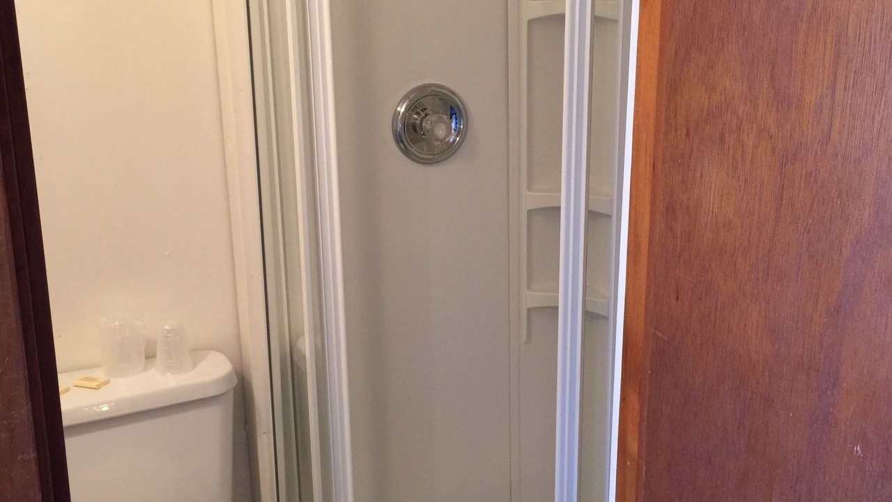 Photo of Bathroom in East Glacier Park Village