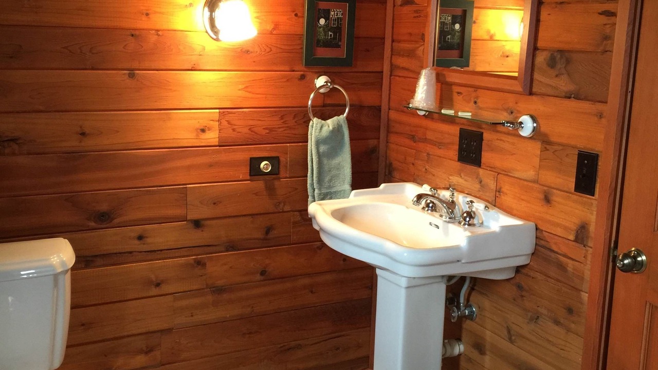Photo of Bathroom in East Glacier Park Village