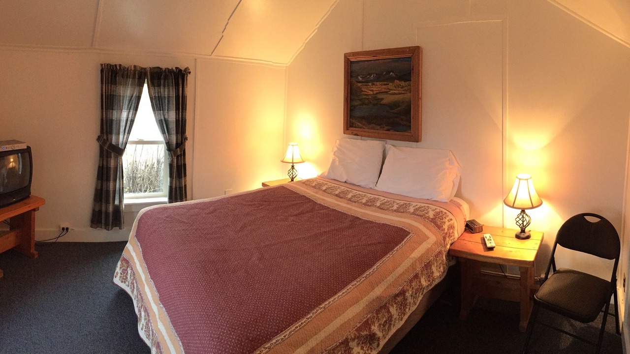 Photo of Bedroom in East Glacier Park Village