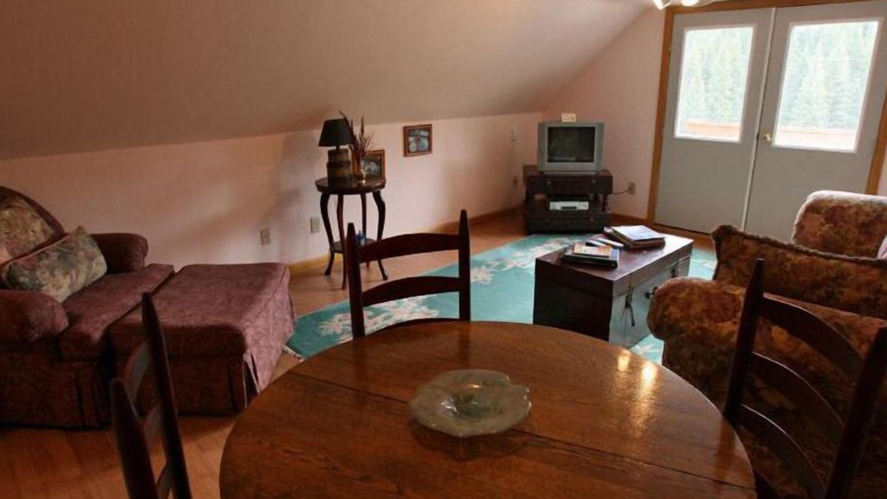 Photo of Livingroom in Cooke City-Silver Gate