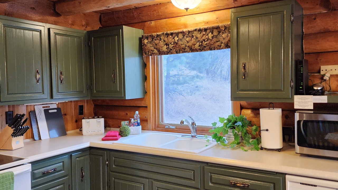 Photo of Kitchen in Hill City