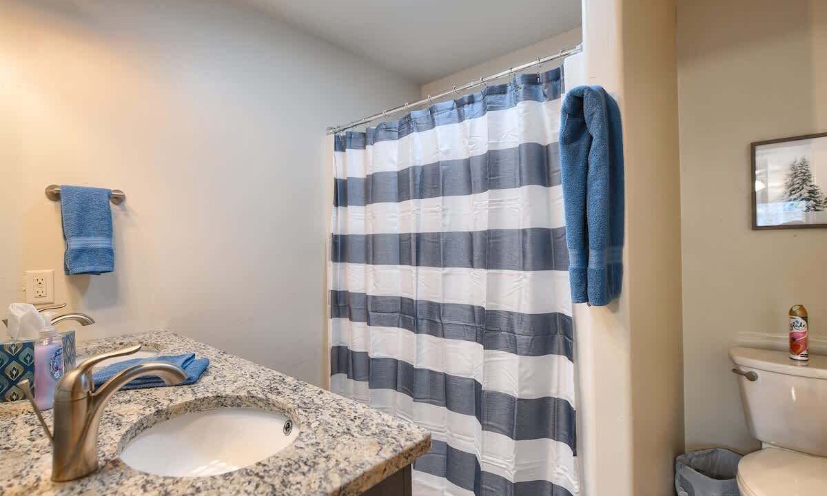 Photo of Bathroom in Lead