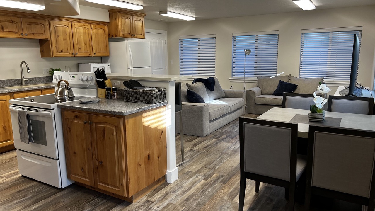 Photo of Kitchen in Lindon