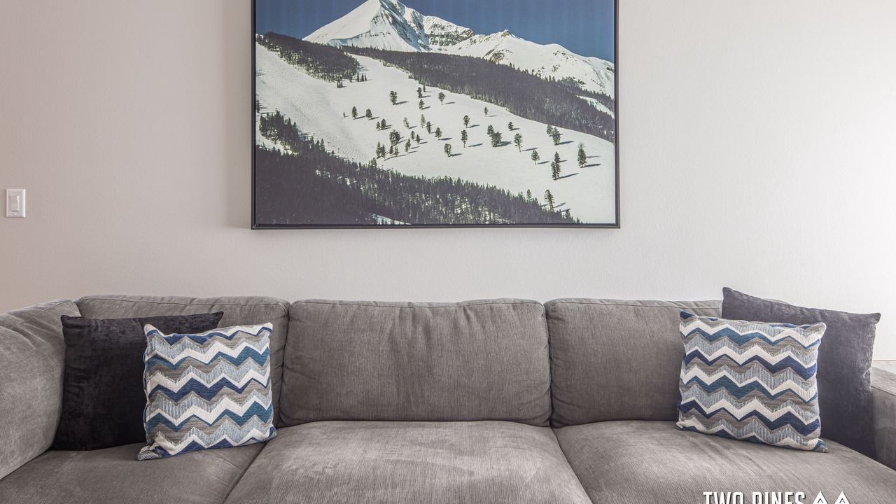 Photo of Livingroom in Big Horn