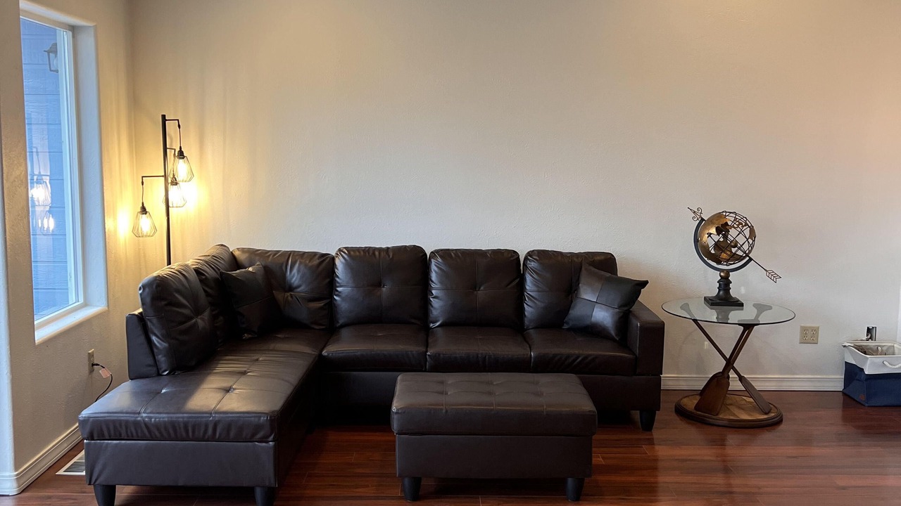 Photo of Livingroom in Farviews - Pattee Canyon