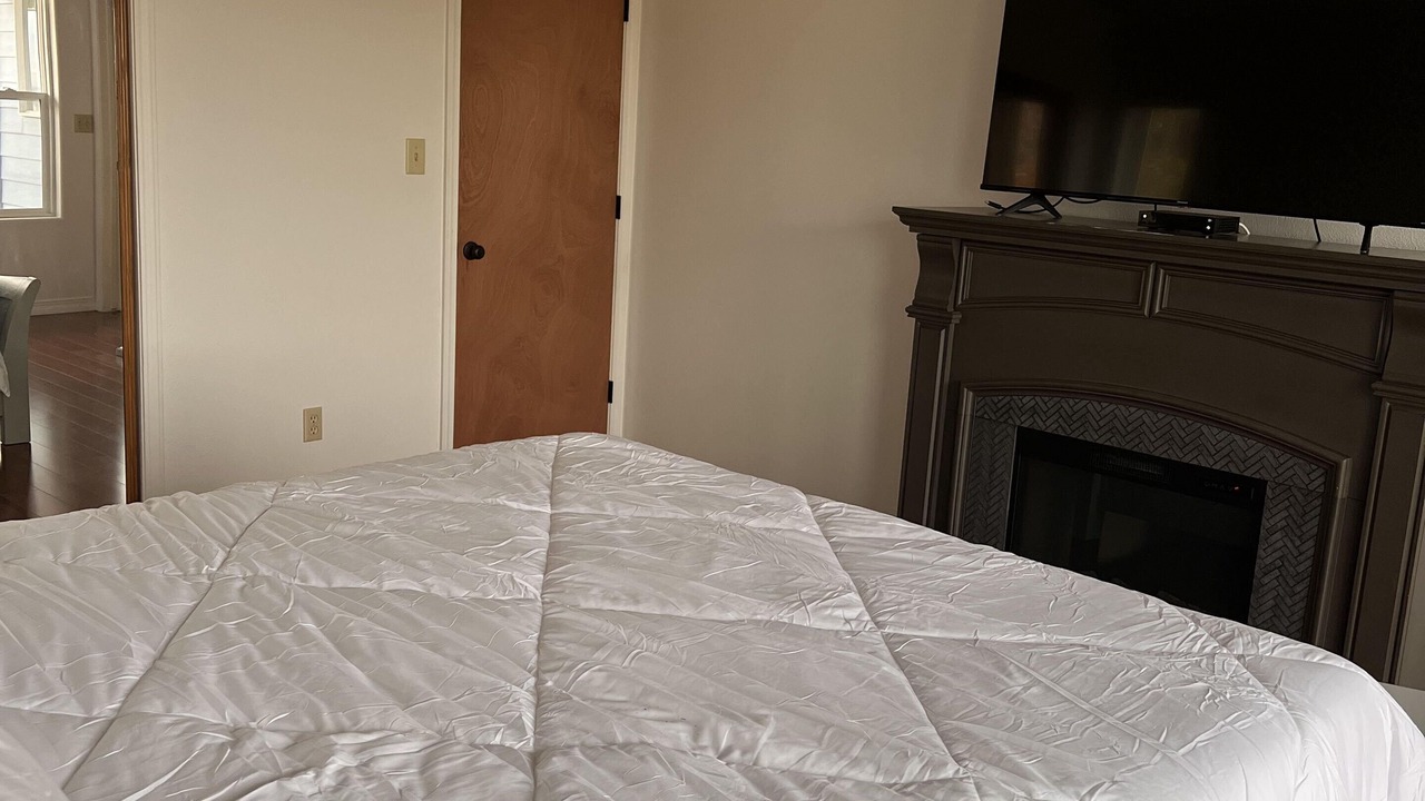 Photo of Bedroom in Farviews - Pattee Canyon