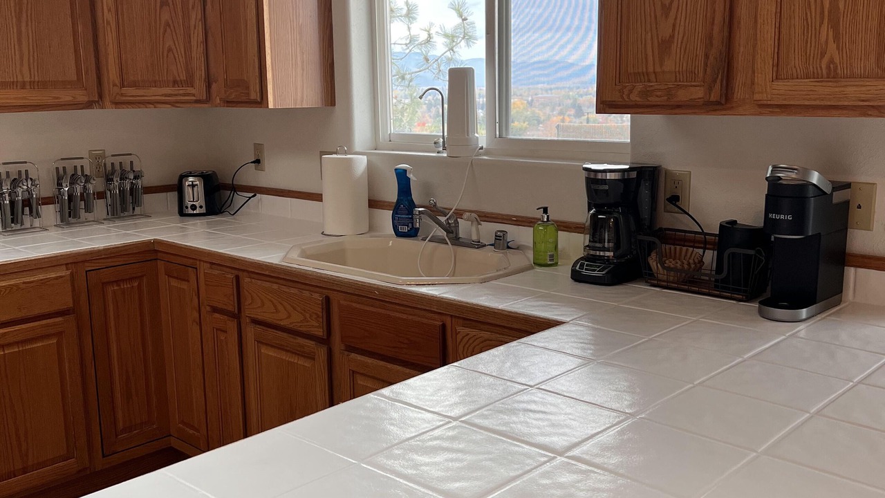 Photo of Kitchen in Farviews - Pattee Canyon