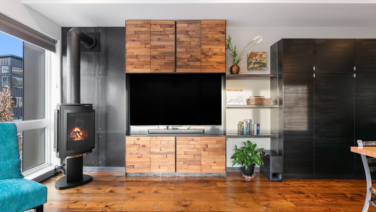 Photo of Livingroom in Northside