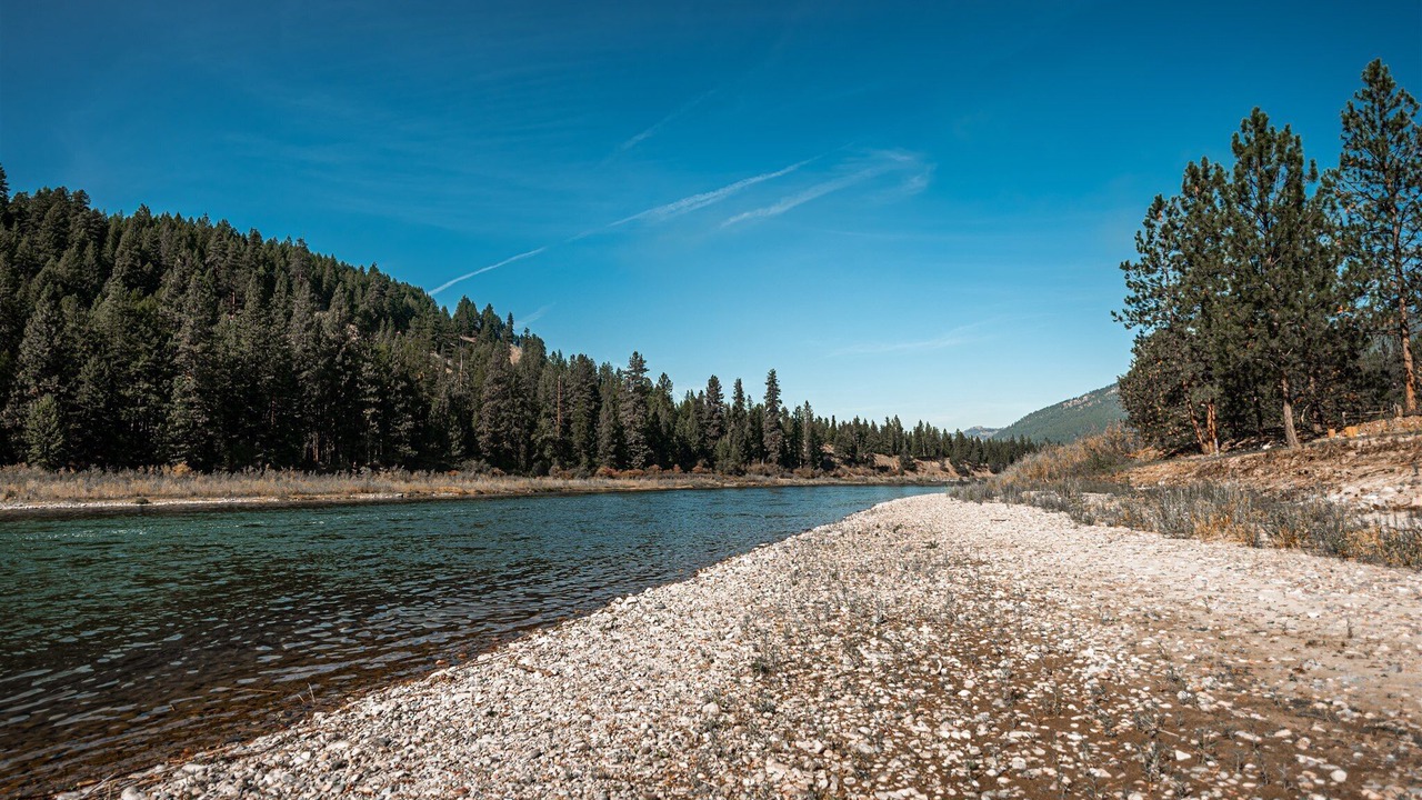 Photo of Others in Riverbend