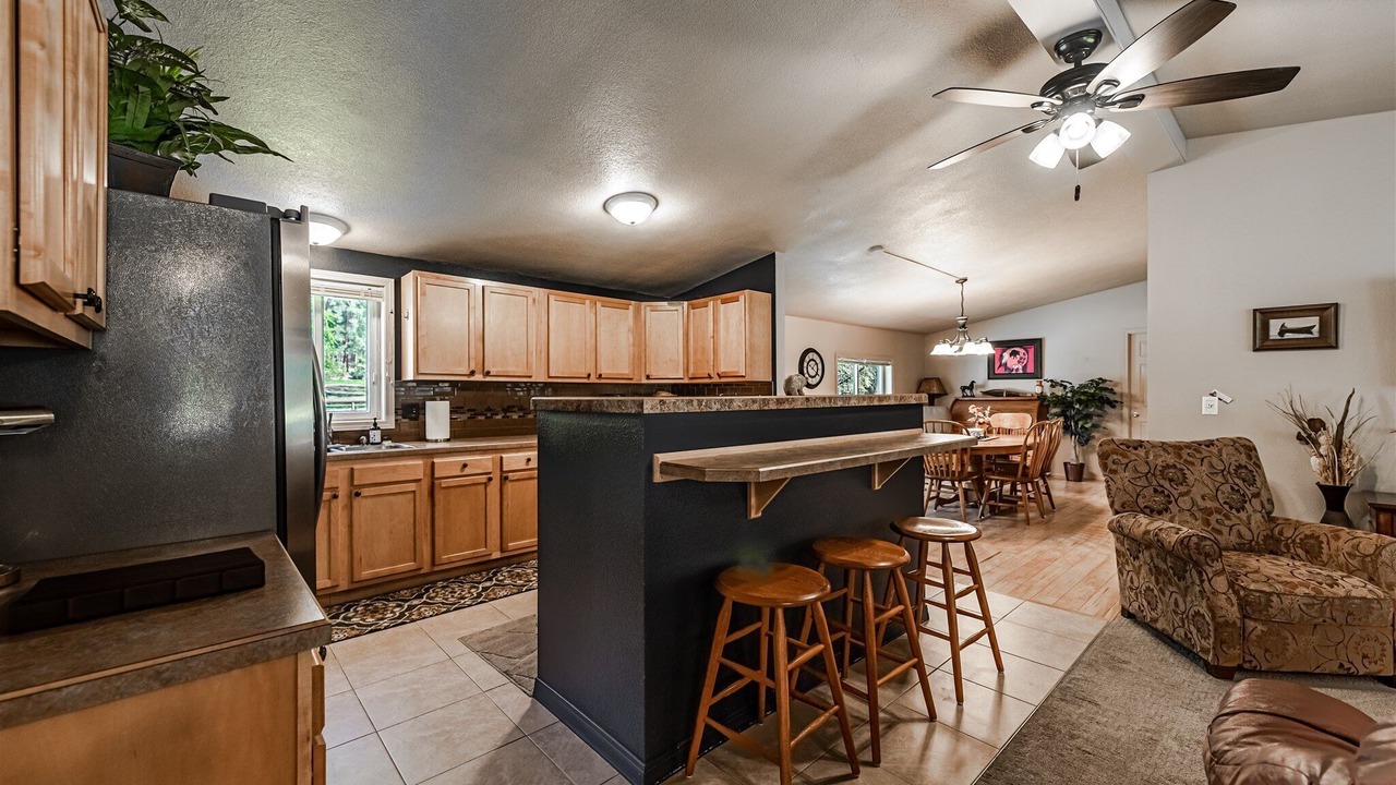 Photo of Others in Riverbend