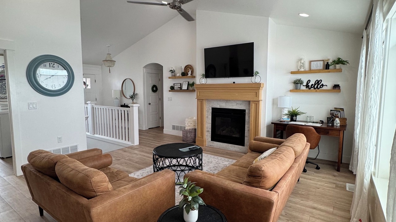 Photo of Livingroom in Idaho Falls
