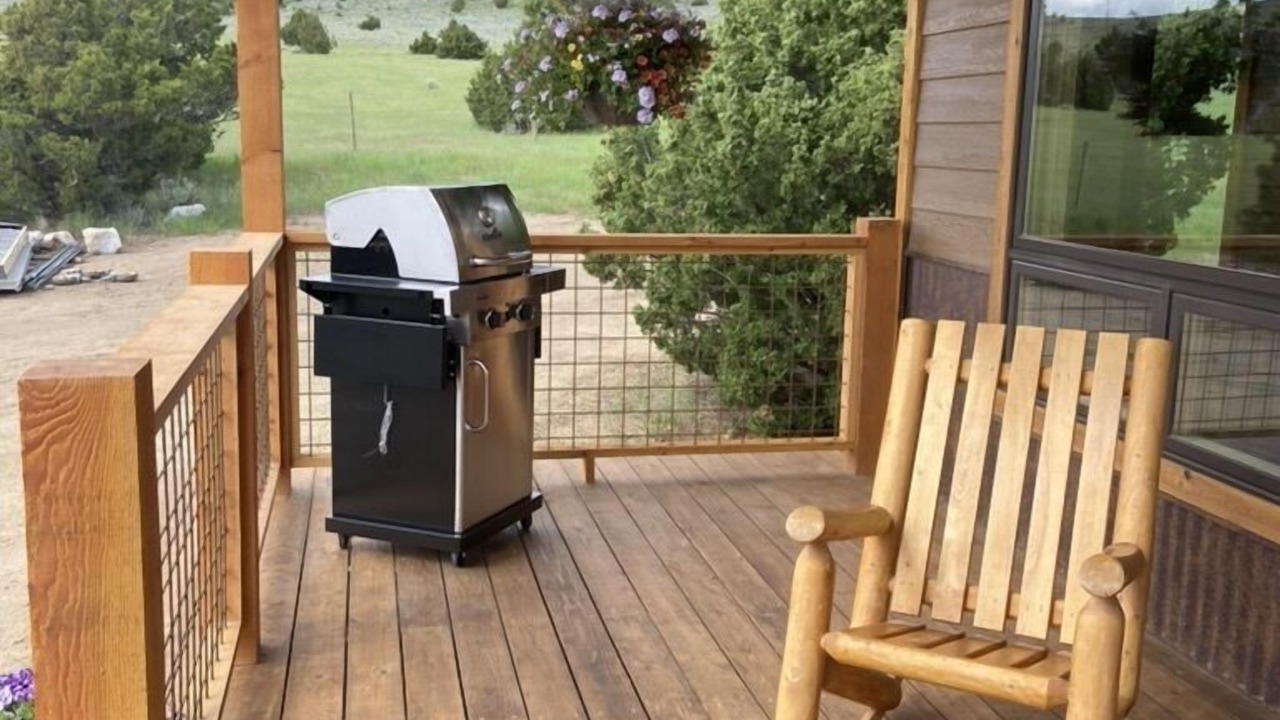 Photo of Patio Balcony in Virginia City Ranches