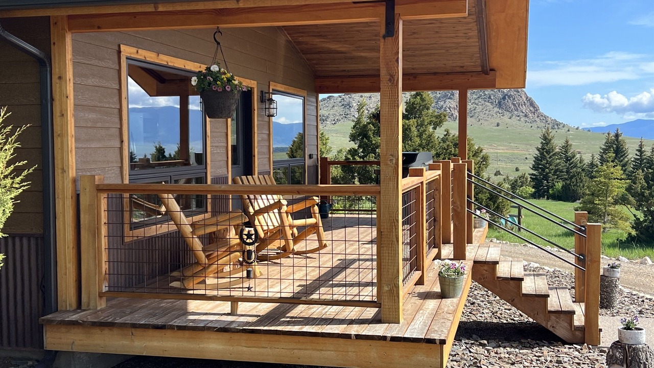 Photo of Patio Balcony in Virginia City Ranches