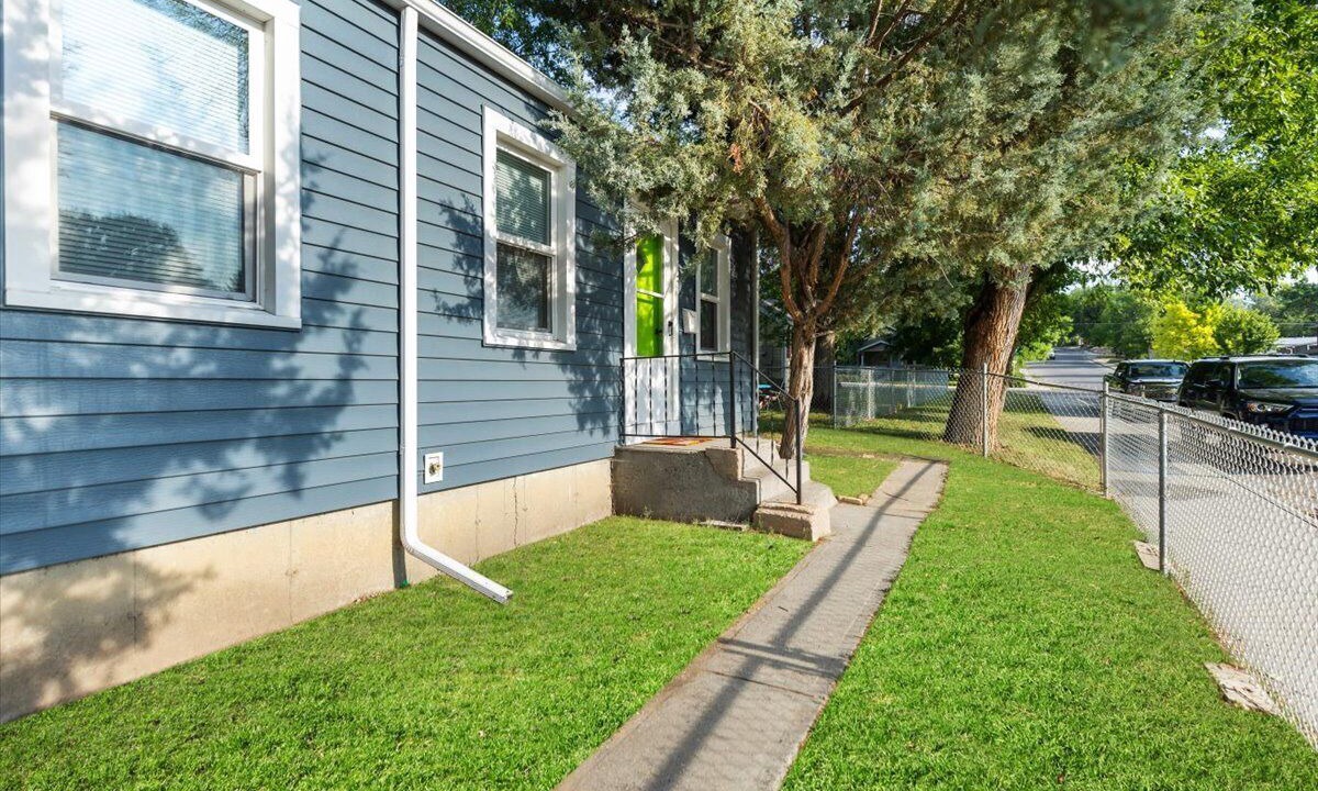 Photo of Outdoor in Central - Terry