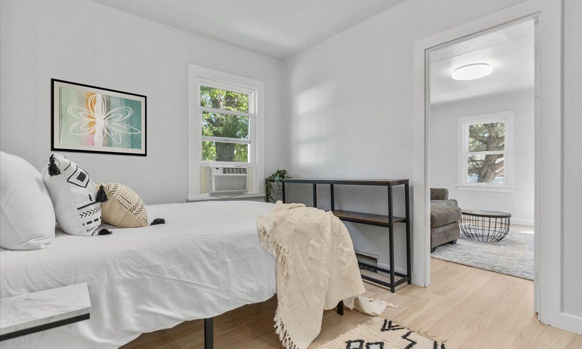 Photo of Bedroom in Central - Terry