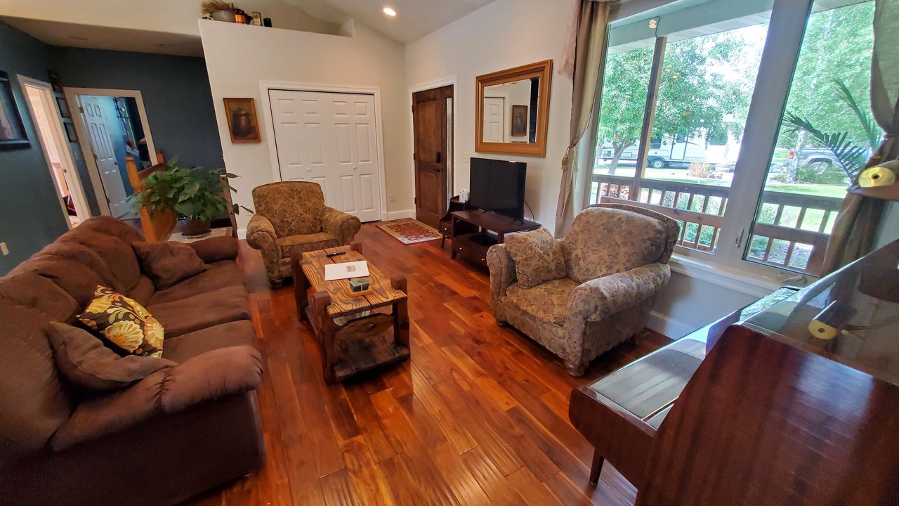Photo of Livingroom in Bozeman