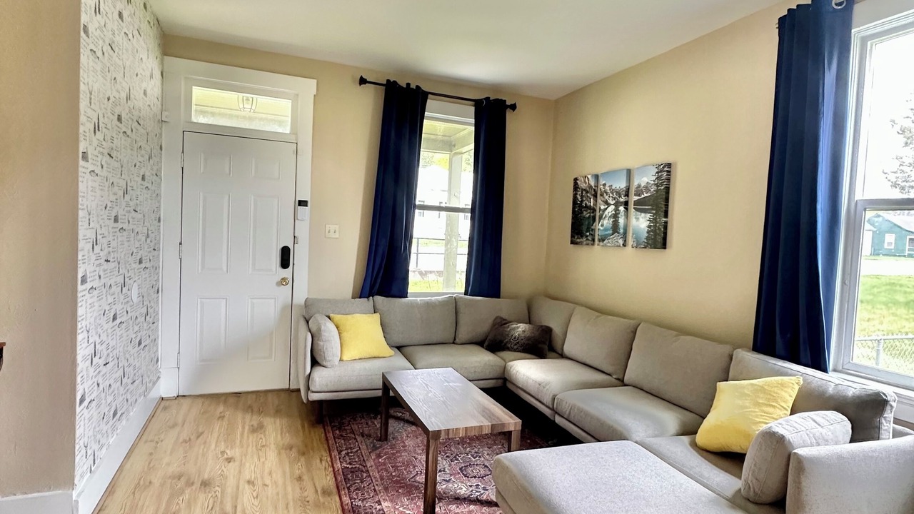 Photo of Livingroom in Bonner