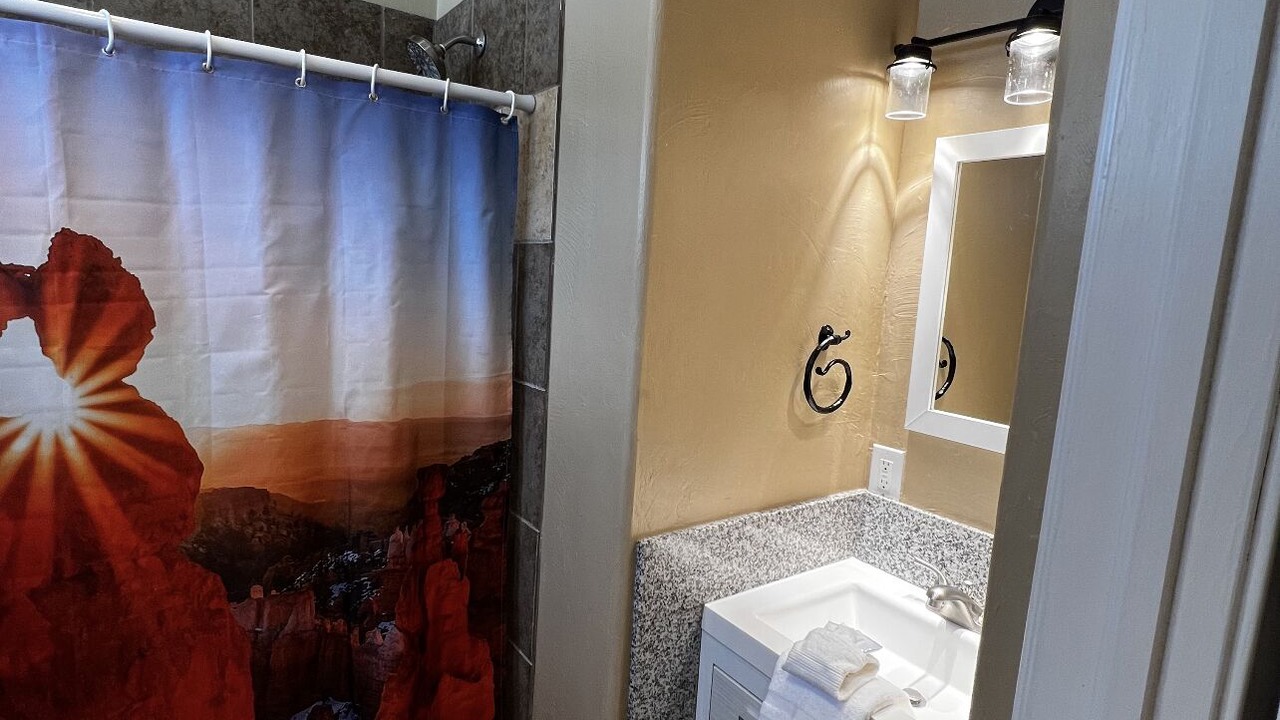 Photo of Bathroom in Glendale