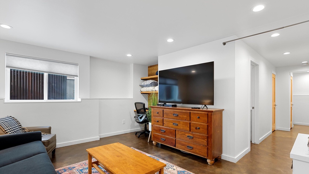 Photo of Livingroom in Heart of Missoula
