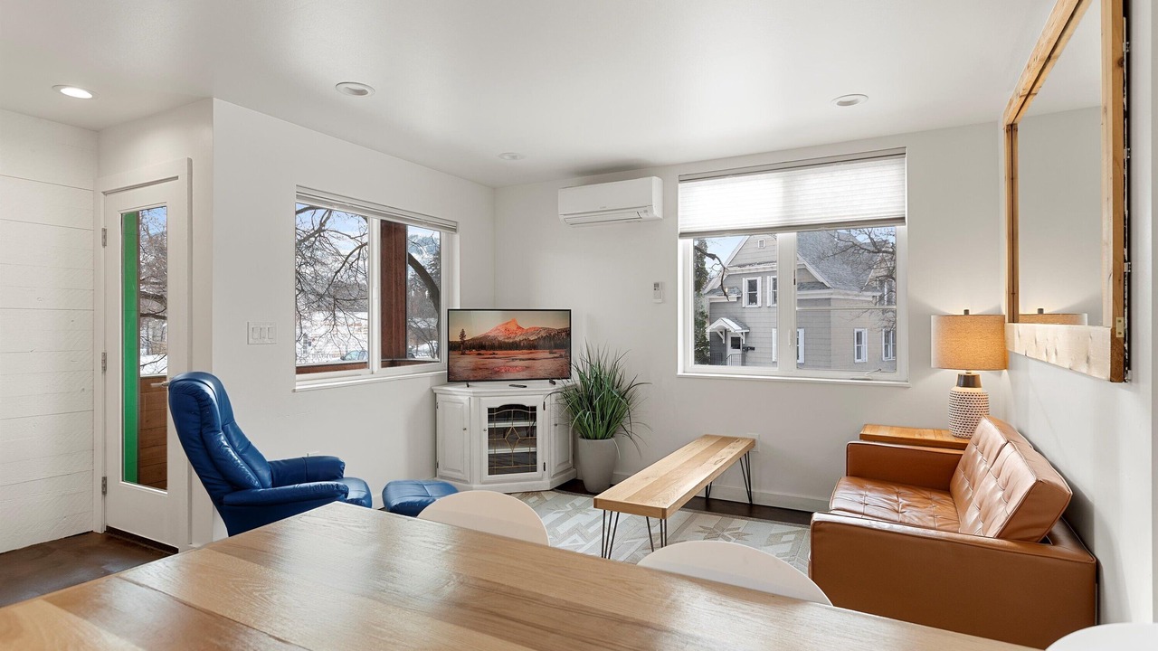 Photo of Livingroom in Heart of Missoula