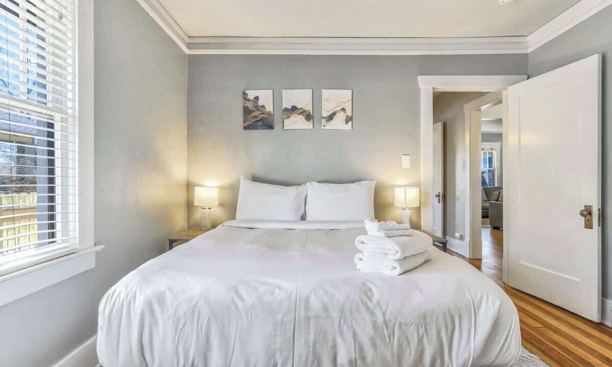 Photo of Bedroom in Old North End