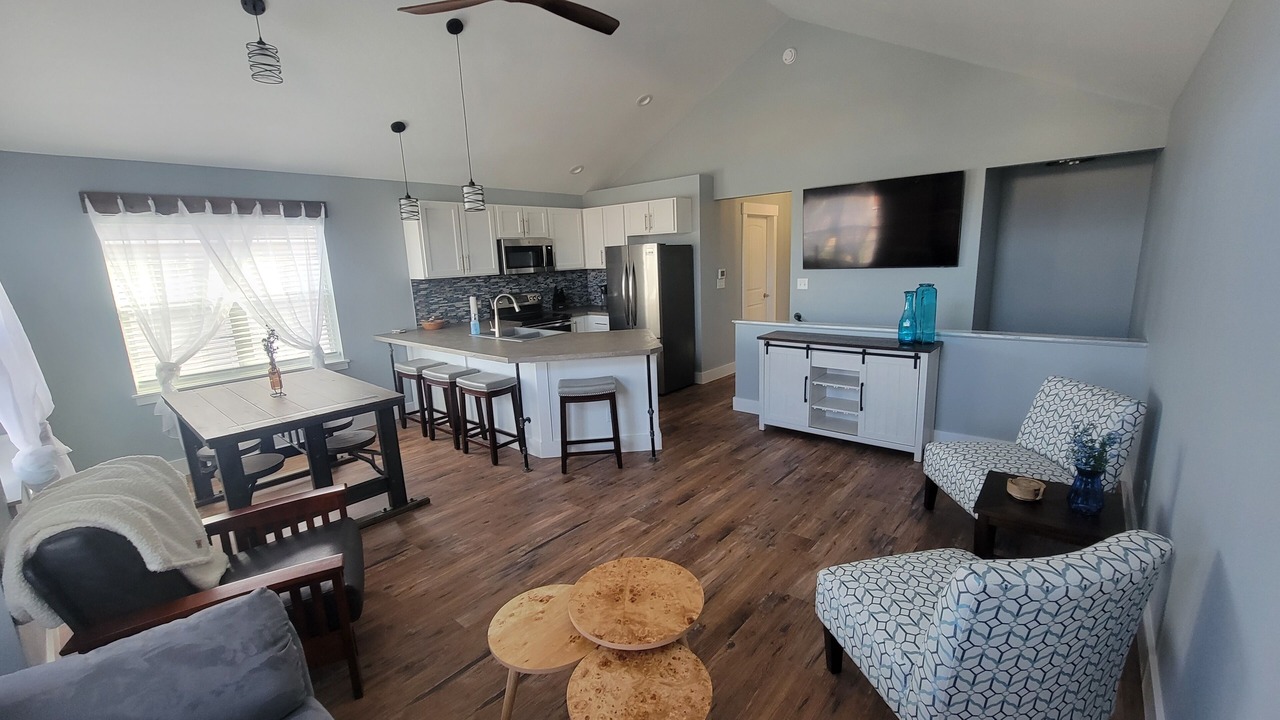 Photo of Bedroom in River Road