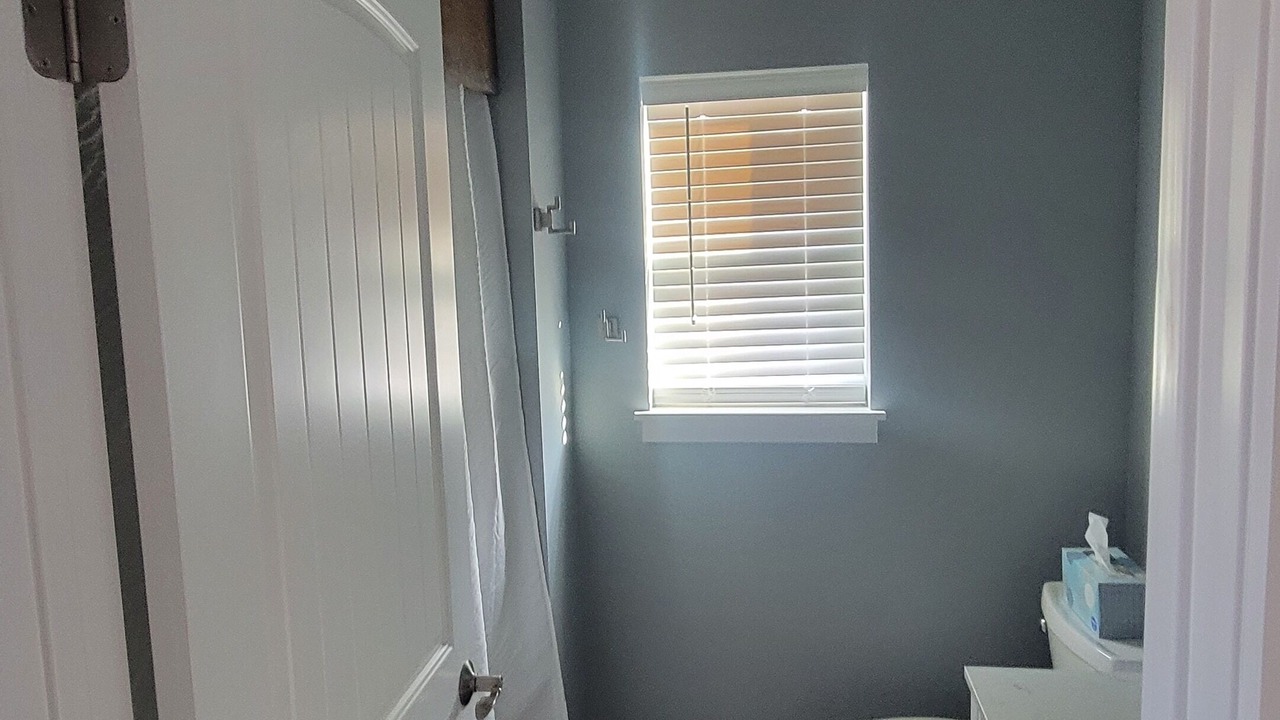 Photo of Bathroom in River Road
