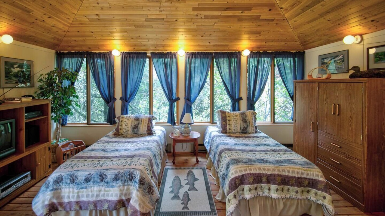 Photo of Bedroom in Livingston