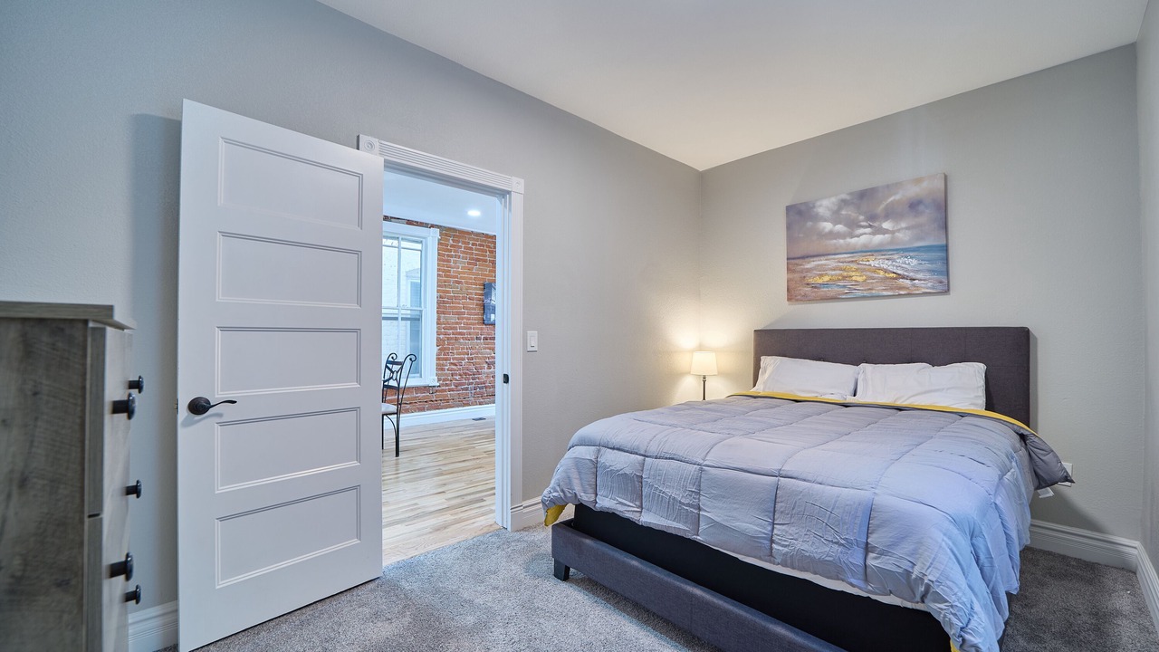 Photo of Bedroom in Curtis Park