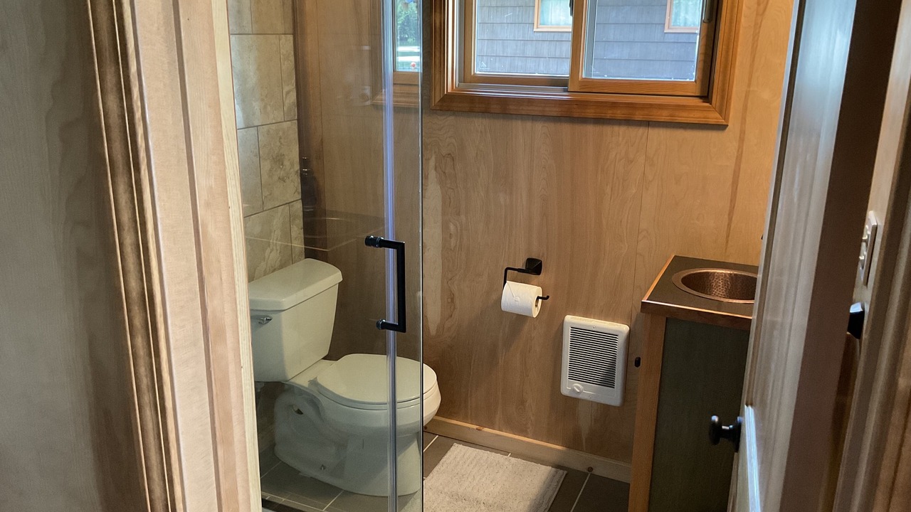 Photo of Bathroom in Thompson Falls