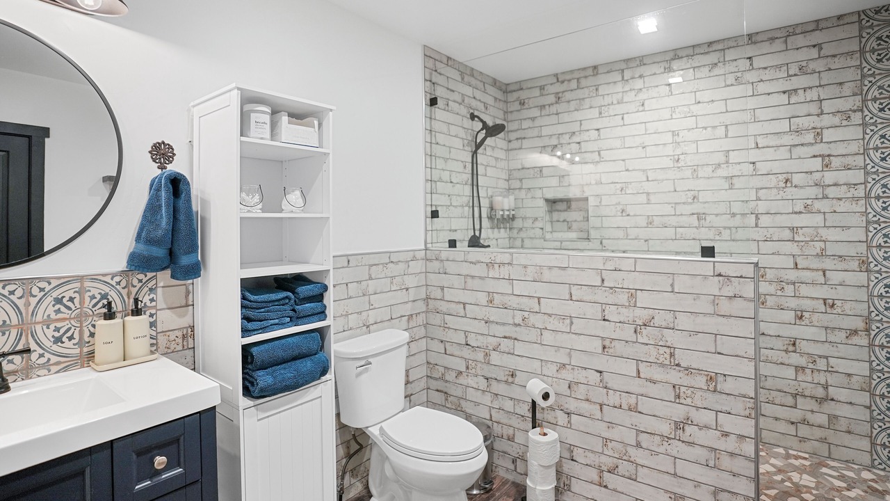Photo of Bathroom in Ennis