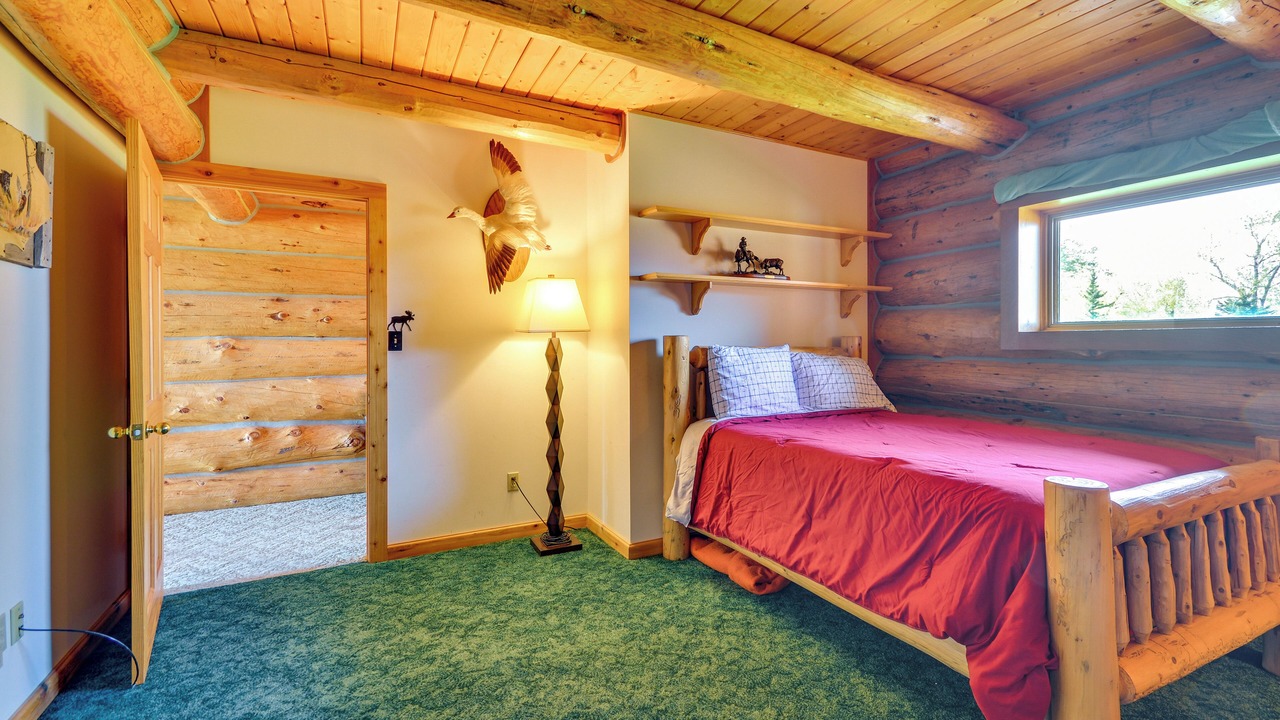 Photo of Bedroom in Roberts