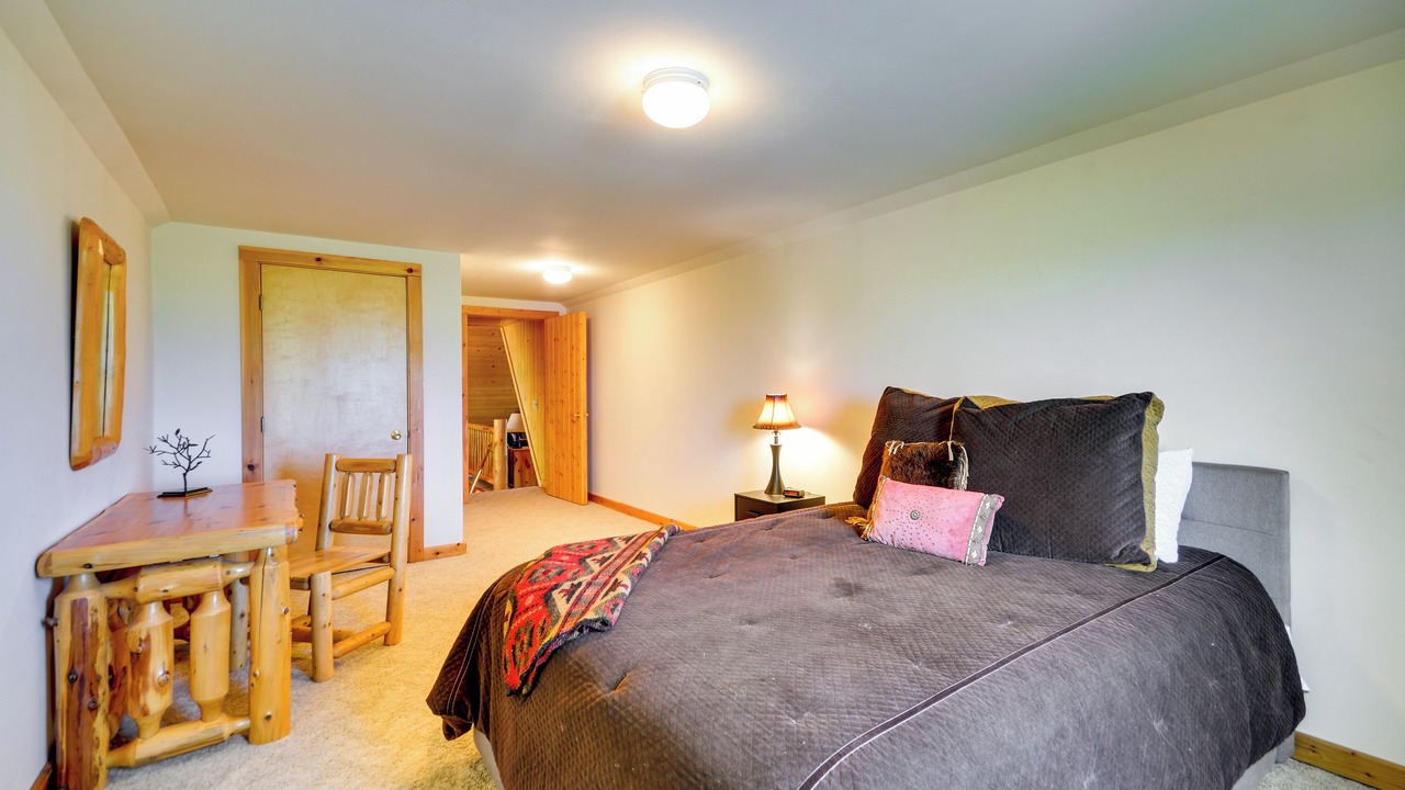 Photo of Bedroom in Roberts