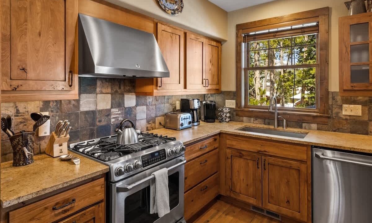 Photo of Kitchen in Powder Ridge