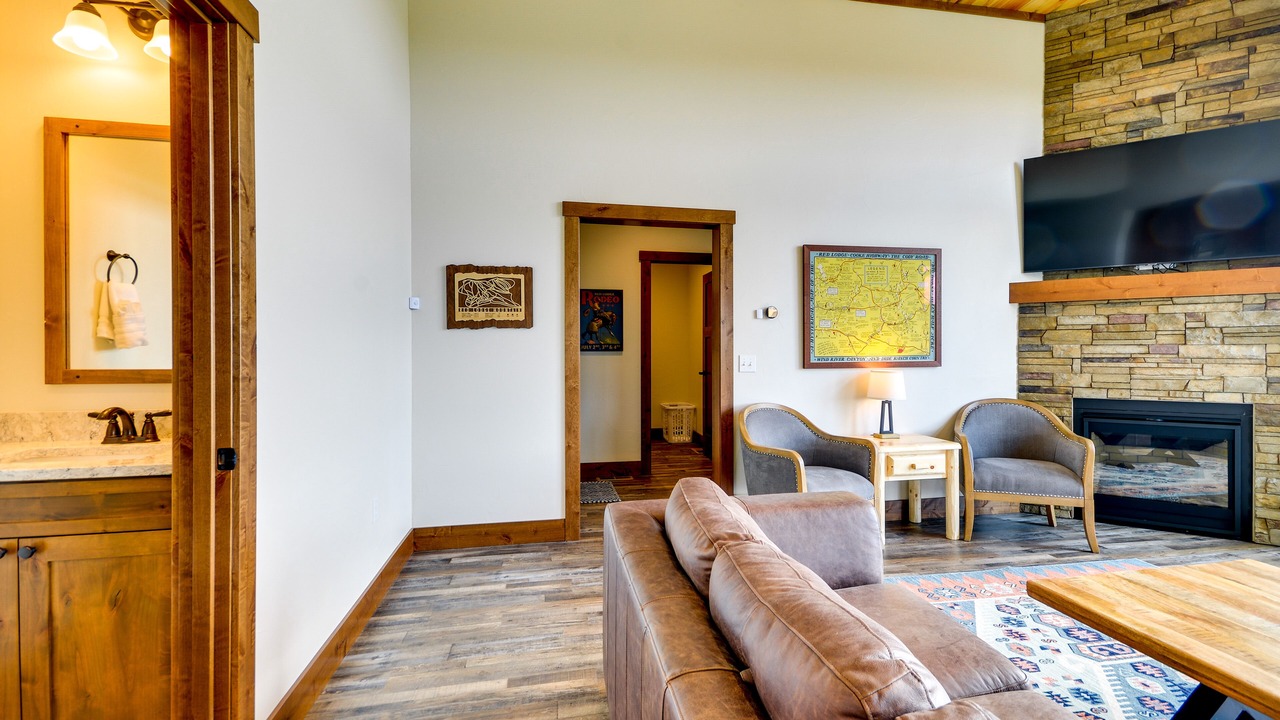 Photo of Livingroom in Red Lodge