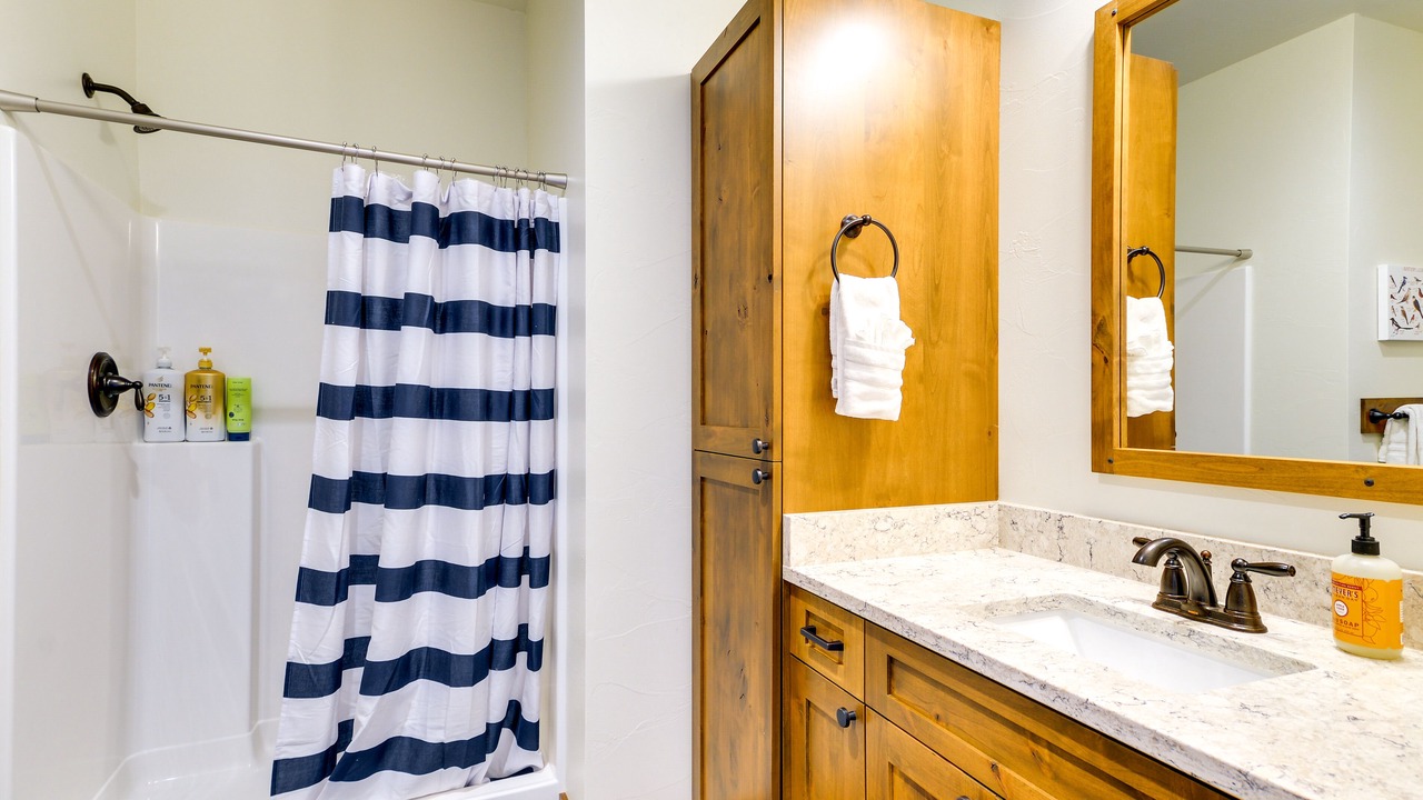 Photo of Bathroom in Red Lodge