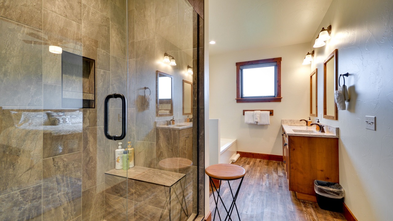 Photo of Bathroom in Red Lodge