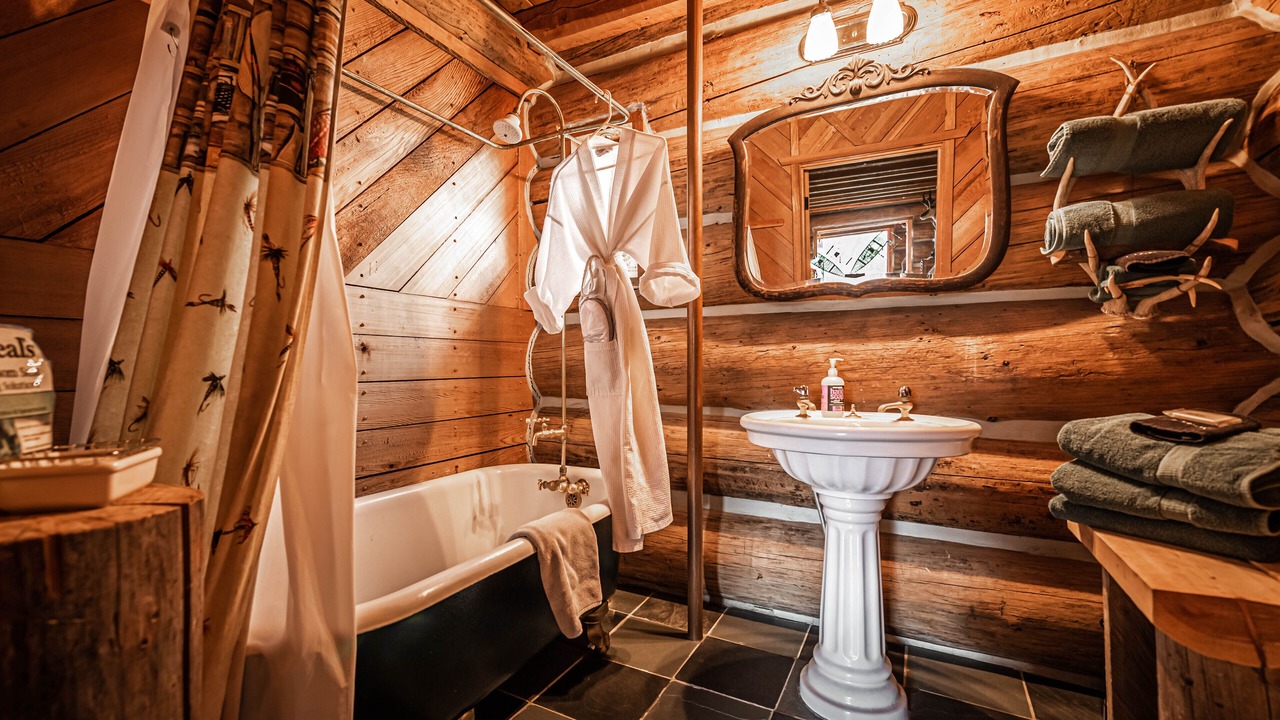 Photo of Bathroom in Mineral County
