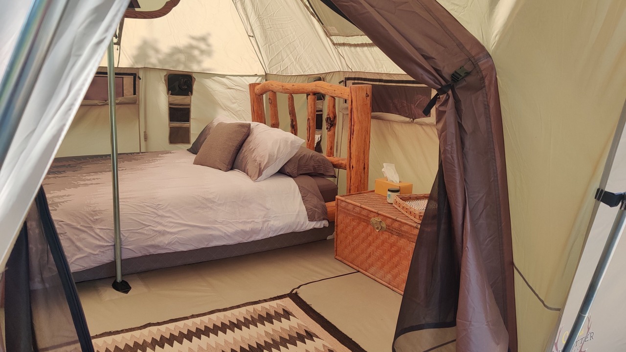 Photo of Bedroom in Glacier Country