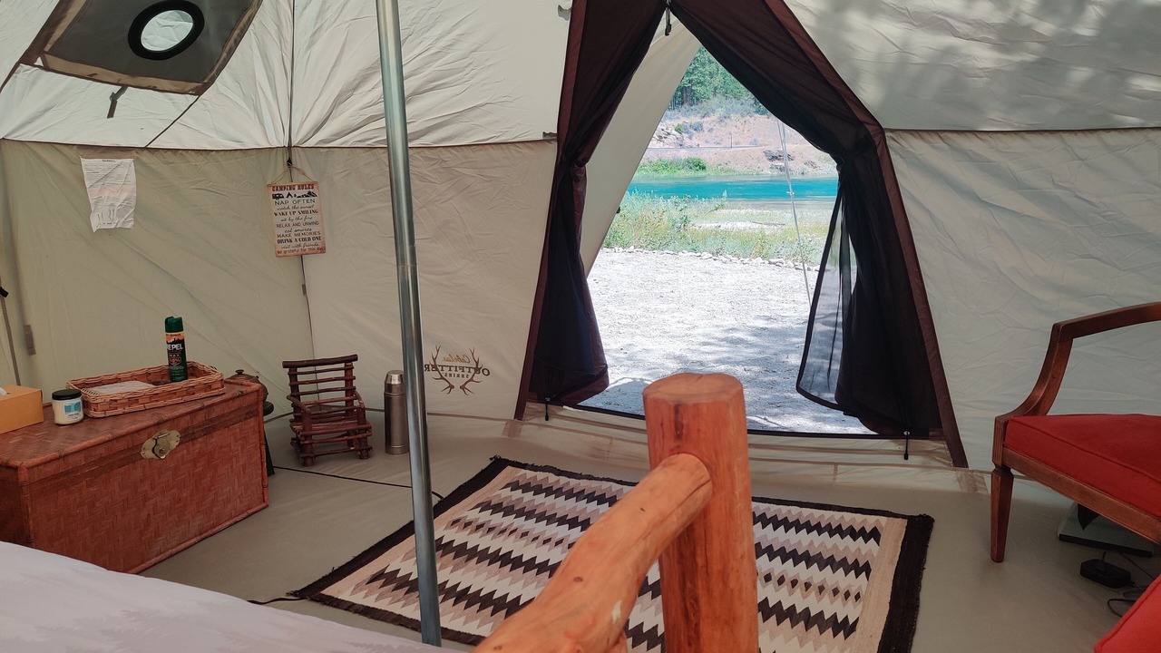 Photo of Bedroom in Glacier Country