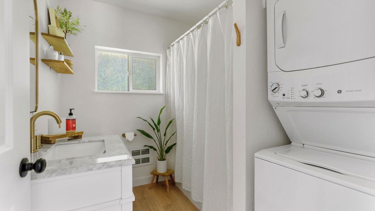 Photo of Bathroom in Thompson Falls