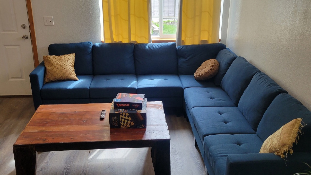 Photo of Livingroom in Westside