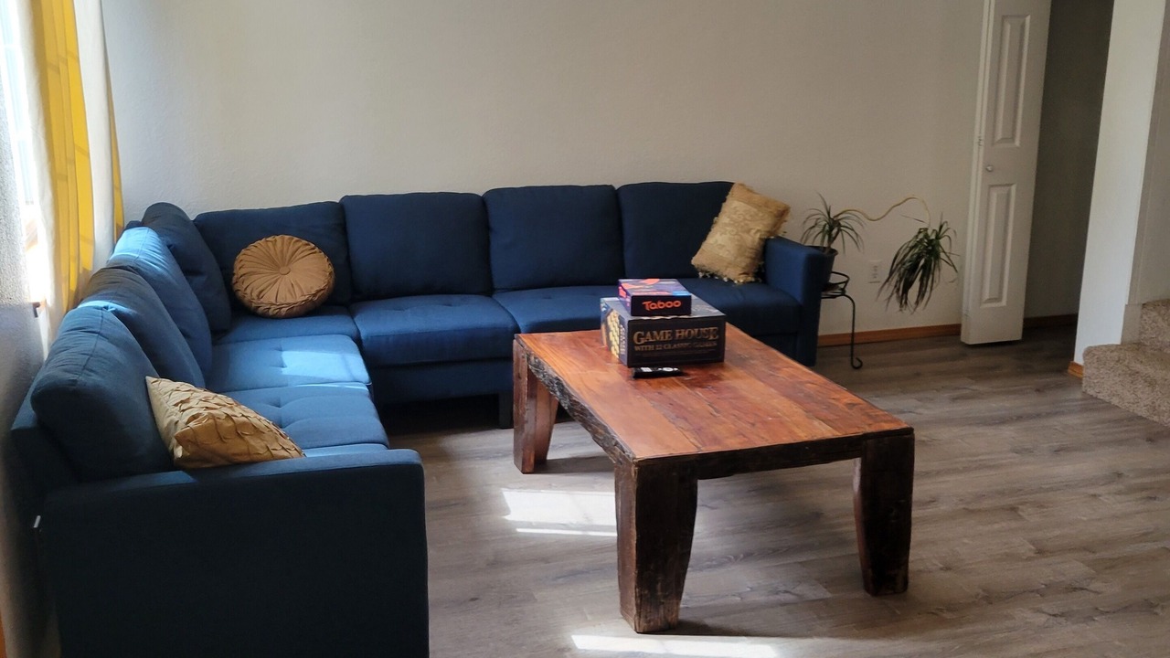 Photo of Livingroom in Westside