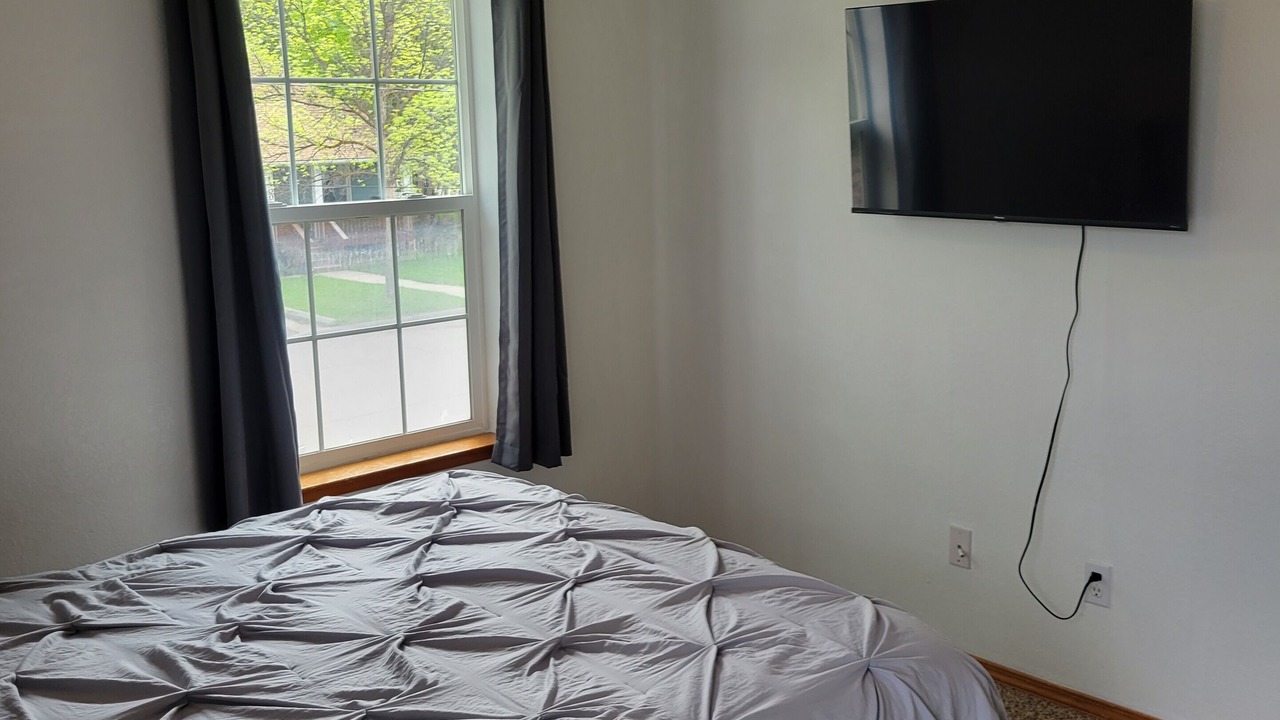 Photo of Bedroom in Westside