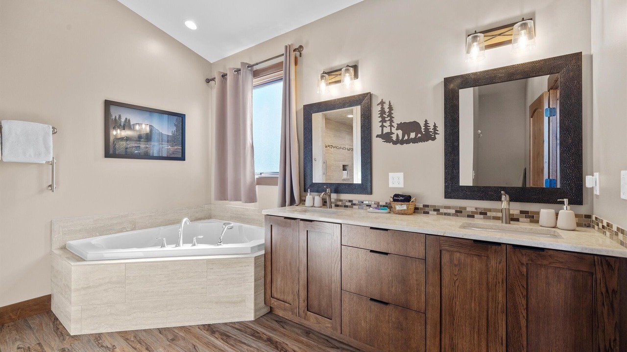 Photo of Bathroom in Red Lodge