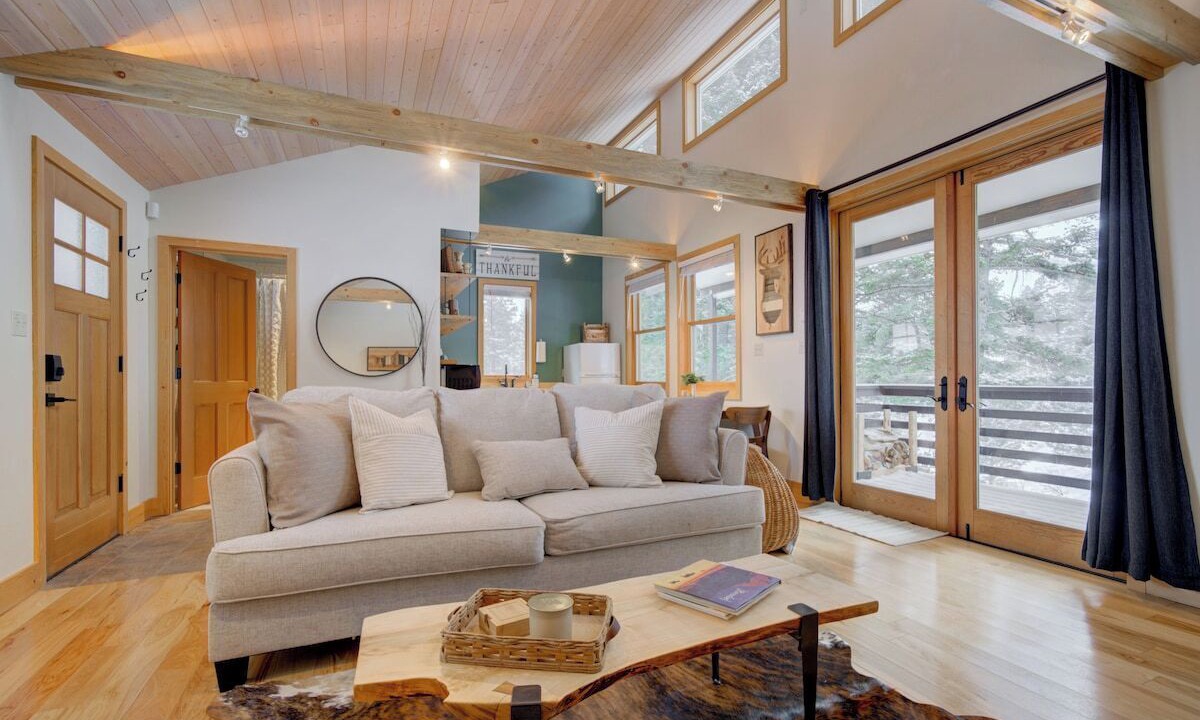 Photo of Livingroom in Bozeman